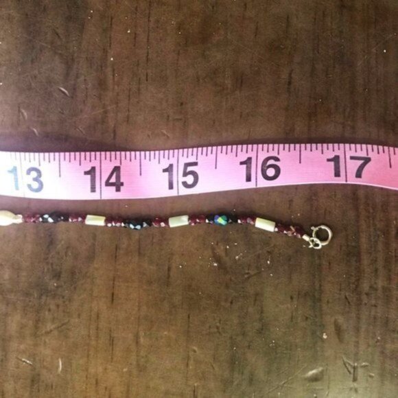 Handmade Women's Beaded‎ Burgundy Red and White Necklace and Bracelet Set - Picture 4 of 4